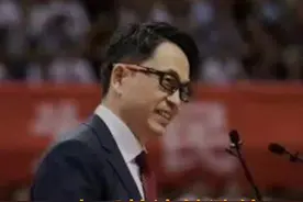  一出手就连续涨停！高瓴概念股名单来了视频封面