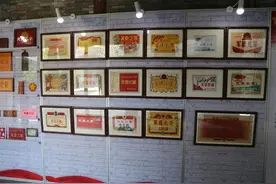 滚烫的尊崇！退役老兵收藏近千面“光荣牌”图片
