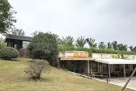 秦淮河大坝“肚子”里的餐厅，连夜在拆图片