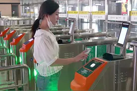 扫码进站、随到随走，长三角这三条铁路试行“铁路e卡通”图片