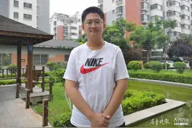 济宁学生于新锐考了697分，清华、北大伸来橄榄枝图片