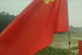 七月江洲抗洪记图片
