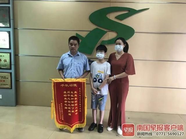 迷失逃脱挑战22攻略（12岁少年玩密室逃脱被吓到住院 医生惊吓过度）