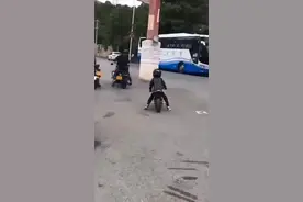 儿童骑摩托车“跑山”，北京交警介入调查图片