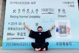 踢球、学业两不误，中国女足国脚还有“学霸”人设图片