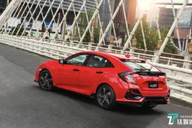 Type R的“小老弟”，东风本田全新思域Hatchback试驾 | 钛极客图片