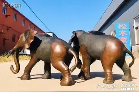 清代铜象一对图片