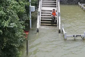 鄱阳水灾另一面：主动进洪得失考图片