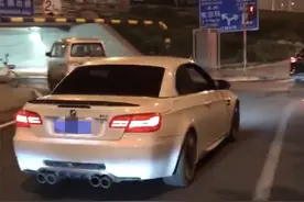 改装车深夜炸街，巨大音浪几公里外都听得见，北京警方：严查图片