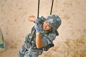 清华学子上演“士兵突击”、藏族小伙书写“精彩逆袭”，他们缘何这样优秀？图片