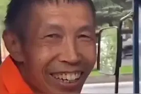 一位女士发帖向环卫工道歉，真相太暖图片