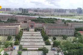 阳江15所高中招生1.5万多个图片
