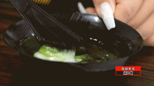 我惊了！这年头火龙果、菠菜还能染发？