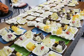 奈雪的茶、36cake等10款网红蛋糕测评！7款“高糖”，3款“高脂”图片
