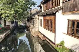 文旅消费日益升温 避暑度假需求旺盛 博展馆“难订”图片