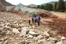 检察长亲自监督，济南南部山区东泉泸村损毁山体正在修复中图片