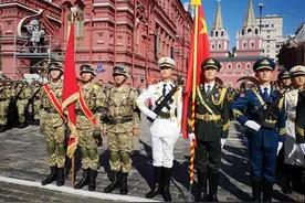 出场即震撼、亮相即精彩，解密中国方队如何在疫情下完成红场阅兵图片