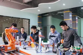 深化产教融合，惠州城市职业学院5G产业学院启动招生图片
