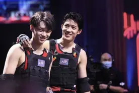 《运动吧少年》张继科点赞少年体育精神图片