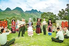 “八一”来临网友致敬人民子弟兵 你们是最可爱的人图片