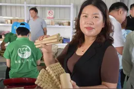 浉河区吴家店镇：刘丫丫的“金芽芽”图片
