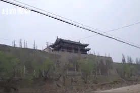 全国重点文保单位蔚州古城墙局部坍塌 国家文物局要求紧邻民房动迁图片