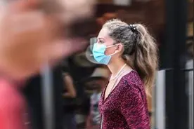 法国卫生部长：各地可自行决定扩大口罩强制令范围图片