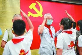 东城首部老兵口述史发布《老兵回忆录》忆峥嵘岁月图片