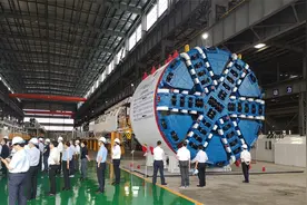 攻克“卡脖子”技术，中国制造“打洞神器”——盾构机图片