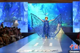 既萌趣又时尚 2020完美童模广州赛区总决赛上演图片