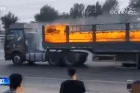冒死开“火车”驶离闹市的司机，获赠新车！感动之余，快检查一下你的爱车……图片