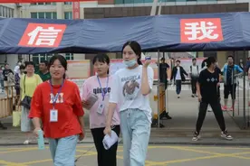 高考本一达线1257人，同比上增17% 兴化坚持教育优先交“硬核答卷”图片