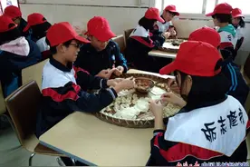 以劳树德增智育美图片