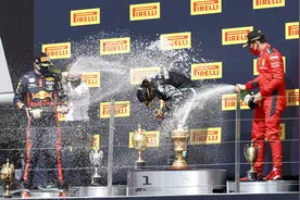 赛车——F1英国大奖赛：汉密尔顿夺冠图片