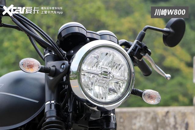 凯旋T100/川崎W800/摩托古兹V7 经典复古摩托车大比拼