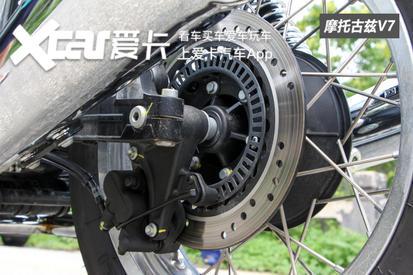 凯旋T100/川崎W800/摩托古兹V7 经典复古摩托车大比拼