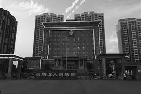 两儿一孙被枪杀 78岁奶奶追凶12年图片