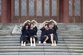 做彼此的“神助攻”，浙大四位寝室姐妹花“乘风破浪”携手闯出一片海阔天空图片