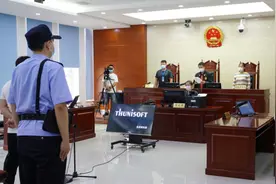 因回家路线被护栏阻挡 一男子将交通护栏推倒获刑图片