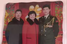 我是军属我光荣！李知雨父母：俺儿是反恐精英图片