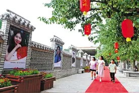 兰州安宁仁寿山公园“古堡遗珍莎莎步行街”开街图片