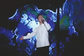 85后小伙用四川话唱响蜀风雅韵图片