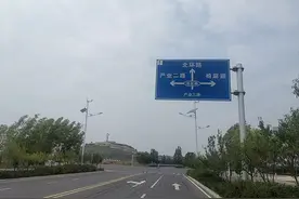 大学应届毕业生驾校练车遇车祸身亡 被撞碎的人生图片