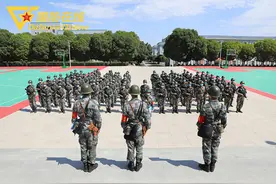 直击｜陆军边海防学院乌鲁木齐校区毕业综合演练图片
