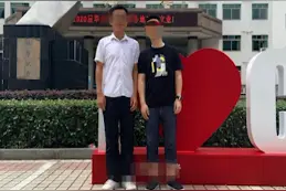 湖南一研究生离奇失踪，监控显示他没出单元门，两天后竟出现在家中衣柜……图片