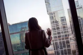 知名女星“吃别人剩饭”曝光，背后的真相触目惊心……图片