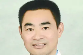 京城名医余军：治腰疼讲究“整体观”图片