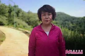 博山区池上镇泉子村党支部书记、村委会主任吴圣霞图片