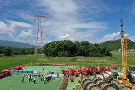 特高压雅江线江西段全面进入架线施工阶段图片