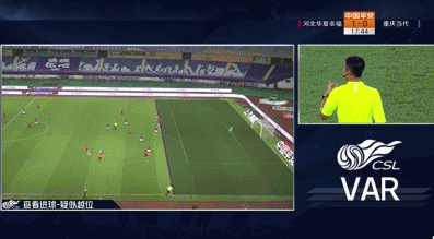 中超酷报｜争议判罚越来越多，VAR也解决不了裁判难题图片